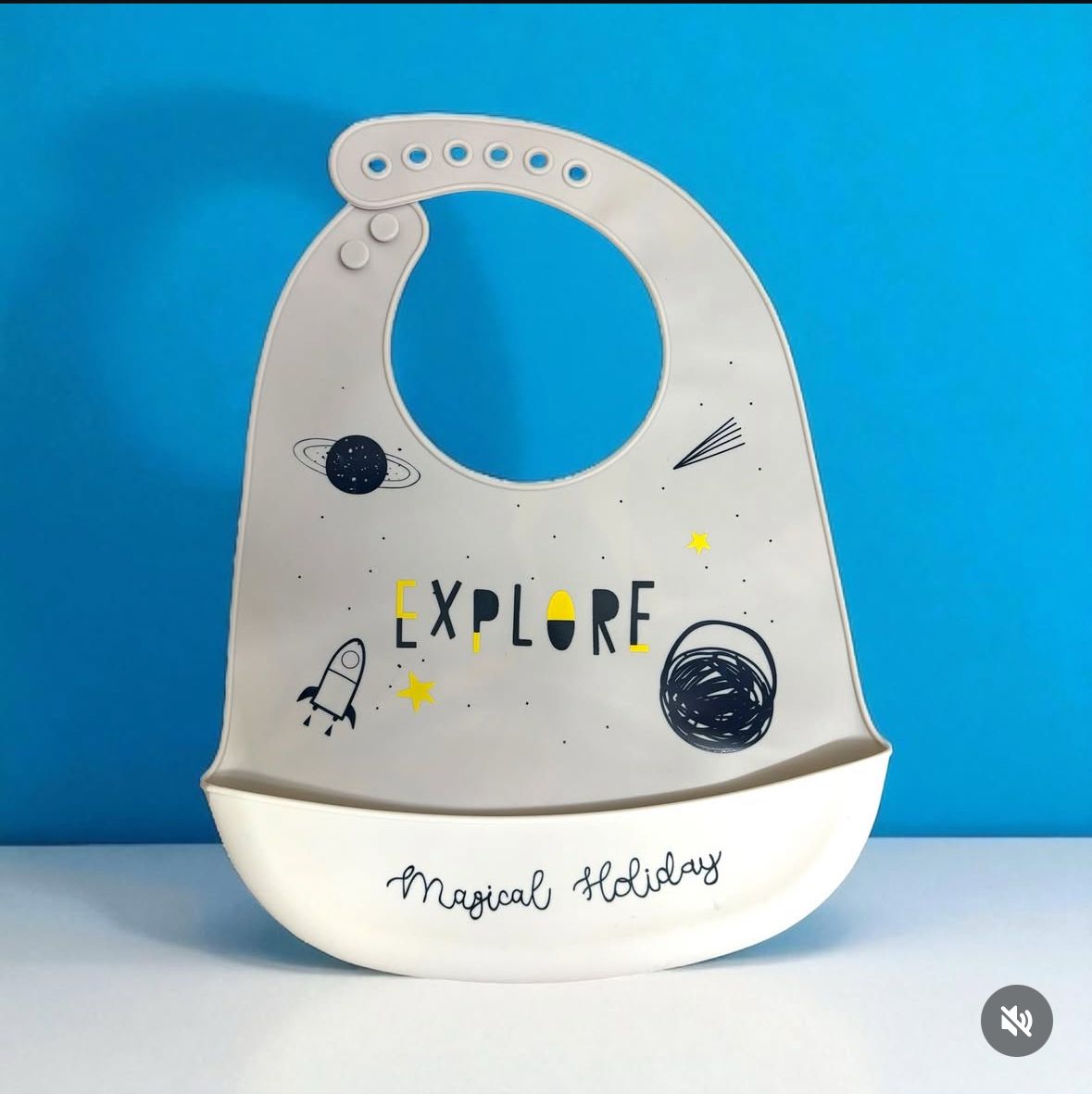 KAKAGUGU Space-Themed Silicone Baby Bib Waterproof Adjustable Soft Feeding Bib with Catch Pocket for Toddlers - Image 6