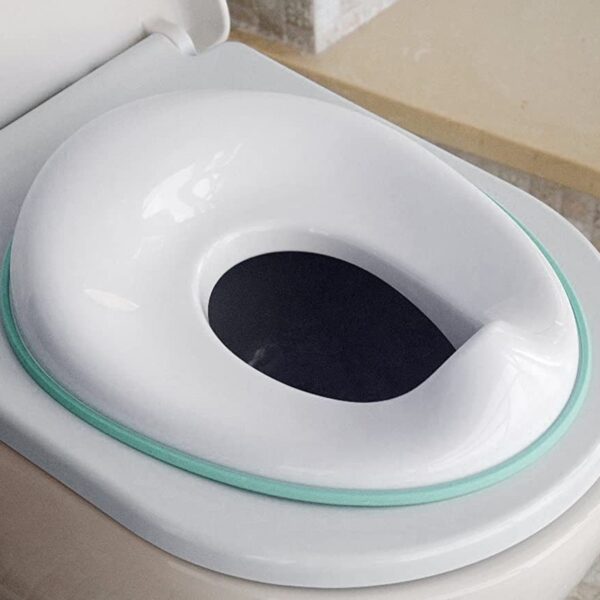 KAKAGUGU Potty training seat, Durable, Anti-slip, Light weight and comes with a hanging hook