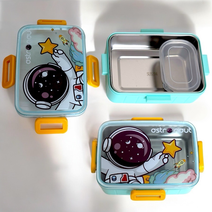 Space-Themed 600 ml Kids Lunch Box with Insulated Compartments – Durable, Leak-Proof, Fun Design for School and Travel - Image 2